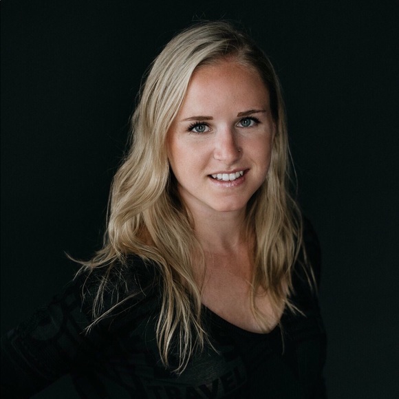 Meet your Posher, Jaclyn - Picture 1 of 1